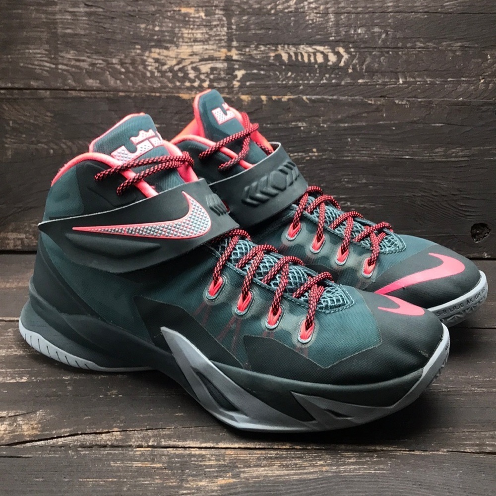 Nike Zoom Soldier 8 Mineral Slate Size 11.5